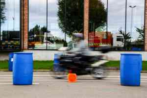 rijschool_mechelen-walem_Auto-_en_Motorrijschool_Dirk_5.jpg