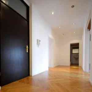 immobilienmakler_d%C3%BCsseldorf_freiraum²_GmbH_&_Co._KG_5.jpg