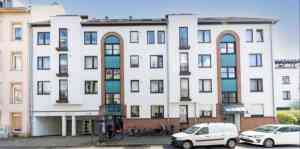 immobilienmakler_k%C3%B6ln_of_Poll_Immobilien_Köln_(VON_POLL_IMMOBILIEN_Köln-Lindenthal)_4.jpg