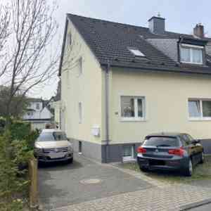 immobilienmakler_niederkassel_Immobilien_Nöbel_GmbH_2.jpg