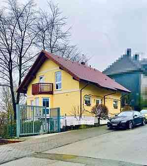 immobilienmakler_remscheid_YENER_Immobilien_GmbH_2.jpg