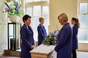 uitvaartverzorger_steenwijk_De_Laatste_Eer_-_Uitvaartverzorging_en_-verzekering_4.jpg