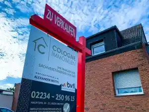 immobilienmakler_frechen_COLOGNE_IMMOBILIEN_GmbH_Immobilienmakler_und_Sachverständigenbüro_2.jpg
