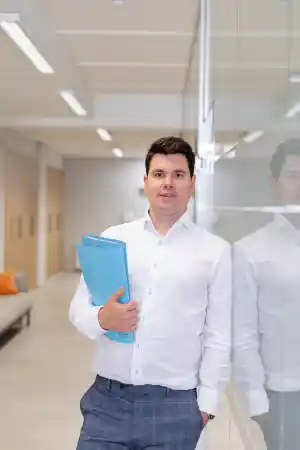 bemiddelaar_lanaken_RegelRecht_Advocaten_&_Bemiddelaars_4.jpg