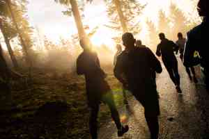 mit Tom Walek auf Lauftour durch Kitzbühel.jpg