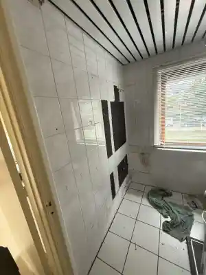 Gedeeltelijk renovatie in de badkamer.jpg