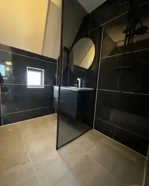 Badkamer renovatie .jpg