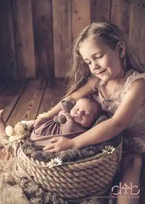 Geschwisterliebe in Bildern festgehalten.jpg