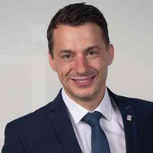 finanzberater_kolbermoor_inviniti_AG_3.jpg