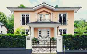 finanzberater_berlin_ROBERT_GUSS_Immobilien_&_Investments_5.jpg