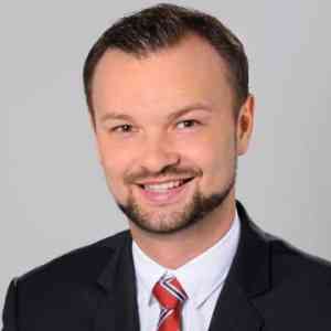 finanzberater_weingarten_Geschäftsstelle_für_Deutsche_Vermögensberatung_Nico_Stensinski_4.jpg