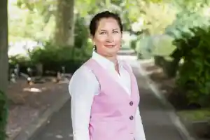 Forever Moments Uitvaart & Begeleiding.jpg