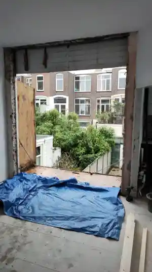 Kozijn en buitengevel.jpg