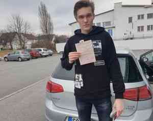 fahrschule_unna_Fahrschule_Markandu_2.jpg