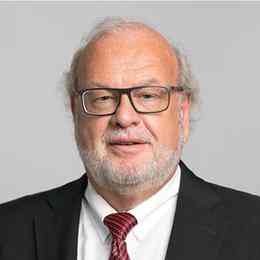 mediator_k%C3%B6ln_Rechtsanwalt_Daniel_Nießen_|_Fachanwalt_für_Versicherungsrecht_&_Verkehrsrecht_2.jpg