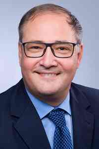 steuerberater_karlsruhe_Steuerberater_EHL_HUBER_WARTH_&_AMANN_Karlsruhe_3.jpg