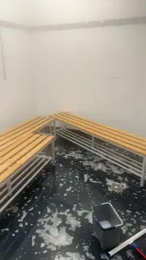 schoonmaakbedrijf_zoetermeer_Faisal_cleaning__services_V.O.F_4.jpg