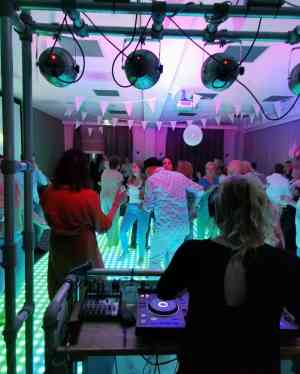 dj_loenen_DJ_Senga__3.jpg