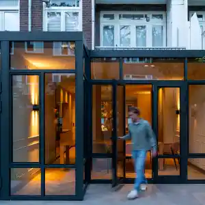 Totaal renovatie met uitbouw in Watergraafsmeer, Amsterdam.jpg