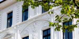 immobilienmakler_berlin_Alpin_Real_Estate_Projektentwicklungs-_und_Vertriebs_GmbH_&_Co._KG_3.jpg