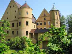 immobilienmakler_wertingen_Immobilien_Langenmair_Schwäbische_Grund-_und_Bodenverwertung_e.K._2.jpg