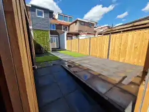 Hoogteverschillen oplossen met keerwanden..jpg