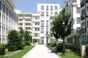 immobilienmakler_m%C3%BCnchen_Dr._Than_Immobilien_GmbH_&_Co._KG_(Dr._Than_Immobilien)_2.jpg