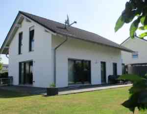 immobilienmakler_salach_CS_Immobilien_Helga_Cana-Staszni_4.jpg