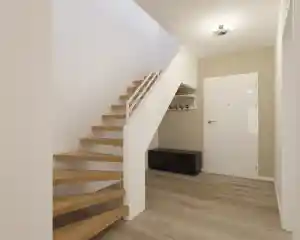 immobilienmakler_landshut_Lisa_Alt_Immobilien_-_Immobilienmakler_(IHK)_-_Neubau_|_Bestand_|_Vermietung_|_Finanzierung_|_Wertermittlung_|_QNG_Expertise_6.jpg