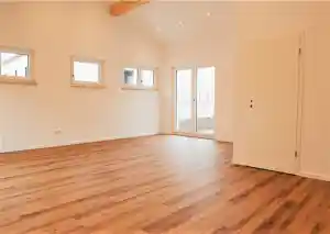 immobilienmakler_landshut_Lisa_Alt_Immobilien_-_Immobilienmakler_(IHK)_-_Neubau_|_Bestand_|_Vermietung_|_Finanzierung_|_Wertermittlung_|_QNG_Expertise_4.jpg