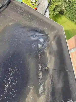 Dakrenvatie van een garage dak.jpg