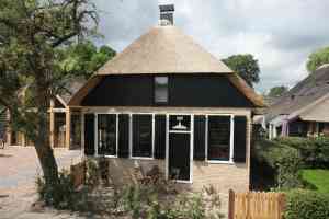 Nieuwbouw, Oude Aarde, Giethoorn.jpg