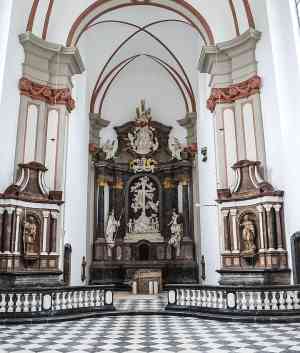 maler_d%C3%BCsseldorf_Weiss_Malerwerkstätten_(Weiss_GmbH_Malerwerkstätten_Düsseldorf)_7.jpg