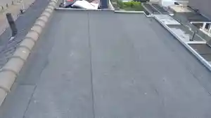 Snelle oplossing voor daklekkage.jpg