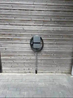 Plaatsen laadpaal .jpg