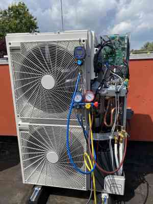 Foto collage van wat werkzaamheden van GT AIRCOSERVICE .jpg