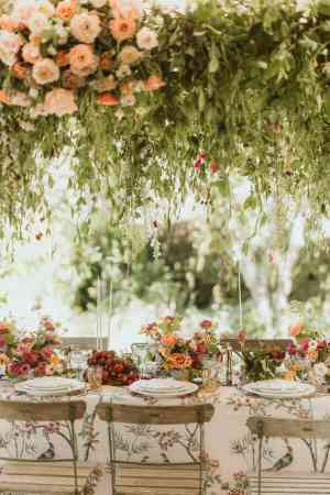 Romantic garden wedding in Kaapstad.jpg
