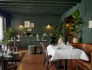 Trouwen bij Hotel Zonne · Hidden gem in Noordwijk.jpg