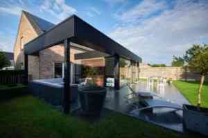 architect_hechtel-eksel-hechtel_Architect_Jessi_Decsi_5.jpg