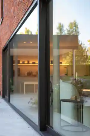 Nieuwbouwwoning met hernieuwbare energie.jpg