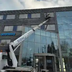 schoonmaakbedrijf_hoogeveen_Werkman_schoonmaak_groep_B.V._2.jpg