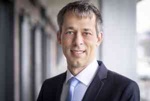 rechtsanwalt_bremen_Dr._Christoph_Herrmann_-_Rechtsanwalt_&_Notar_3.jpg