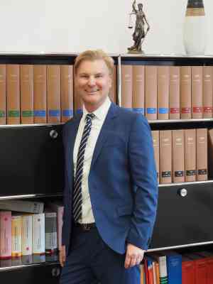 rechtsanwalt_augsburg_Rechtsanwalt_und_Fachanwalt_für_Straf-_und_Verkehrsrecht_Michael_Weiss__4.jpg