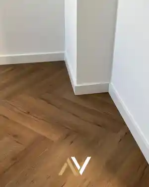 Project: Visgraat plak-PVC vloer Ambiant Spigato Vivero Smoky .jpg