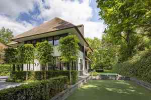 Rietgedekte Villa.jpg