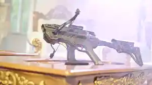 EK Revo 7 promotiefilm (kruisboog).jpg