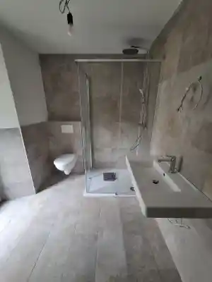 trockenbauer_nohfelden_Fliesenleger_,_Innenausbau_,_Stuckateurbetrieb_Kombüchen_3.jpg