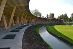 driving range golfclub.jpg