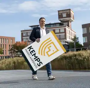 Kemps makelaarshuis .jpg