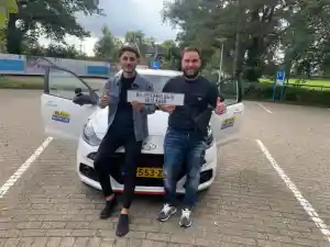 Autorijschool Rijtechnologie.jpg